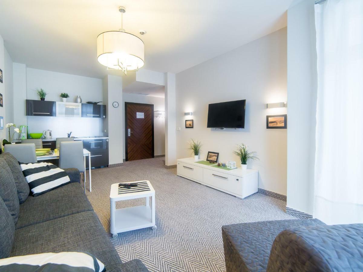 Apartament Przy Plazy - Darmowe Spa, Basen, Hotel Diune Kolobrzeg Bagian luar foto